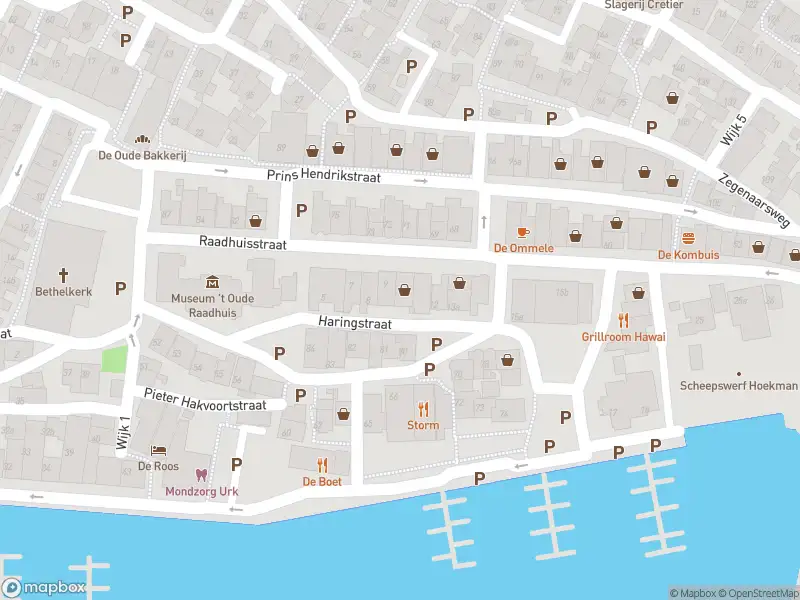 Brandweer met grote spoed naar de Wijk 7 in Urk vanwege gebouwbrand