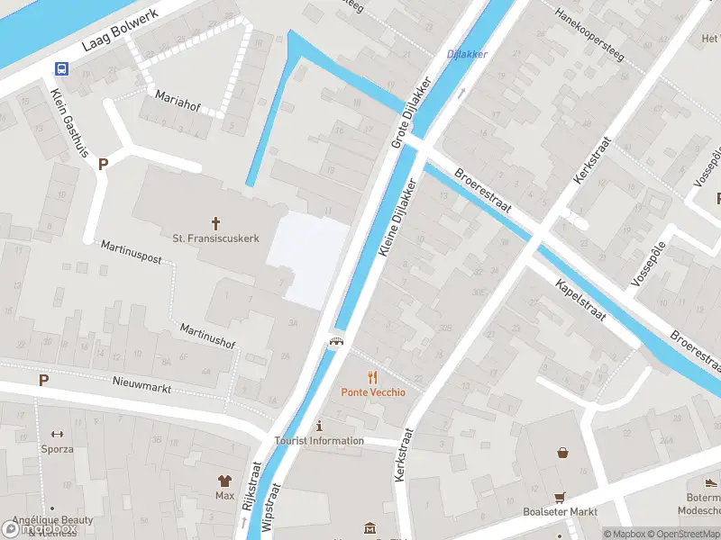 Brandweer en politie met grote spoed naar de Looiersbuurt in Bolsward vanwege middelgrote brand