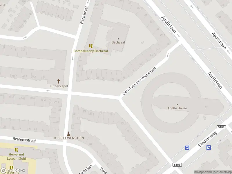 Brandweer met grote spoed naar de Brahmsstraat in Amsterdam