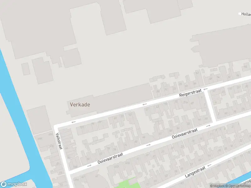 Ambulance met gepaste spoed naar de Westzijde in Zaandam