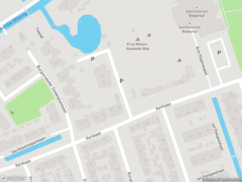 Ambulance met gepaste spoed naar de Kerklaan in Koudekerk aan den Rijn