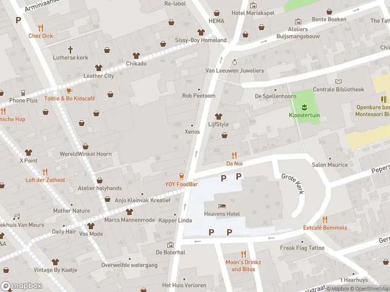 Ambulance met grote spoed naar de Nieuwstraat in Hoorn