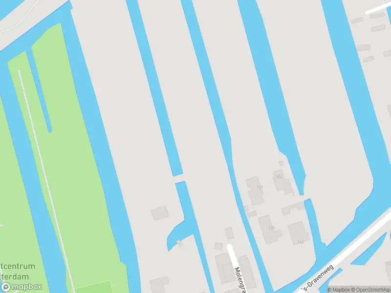 Ambulance met gepaste spoed naar de 's-Gravenweg in Capelle aan den IJssel