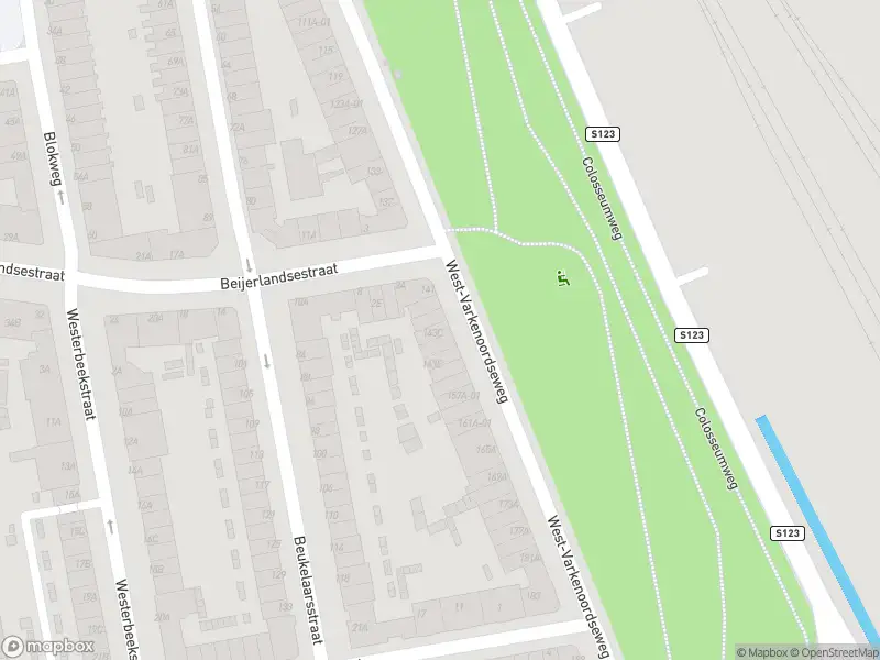 Ambulance met grote spoed naar de West-Varkenoordseweg in Rotterdam