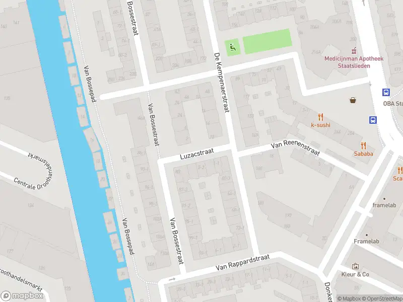 Ambulance naar de Luzacstraat in Amsterdam