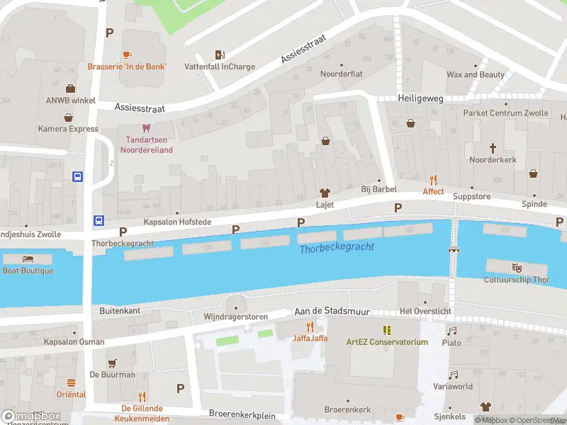 Politie naar de Assiesstraat in Zwolle vanwege aanrijding met letsel