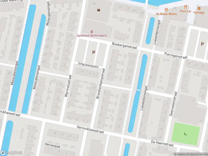 Ambulance met gepaste spoed naar de Brecklenkampstraat in Rotterdam