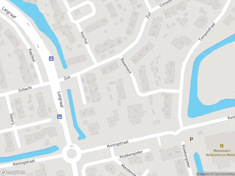 Brandweer met gepaste spoed naar de Koningstraat in Beuningen vanwege stormschade