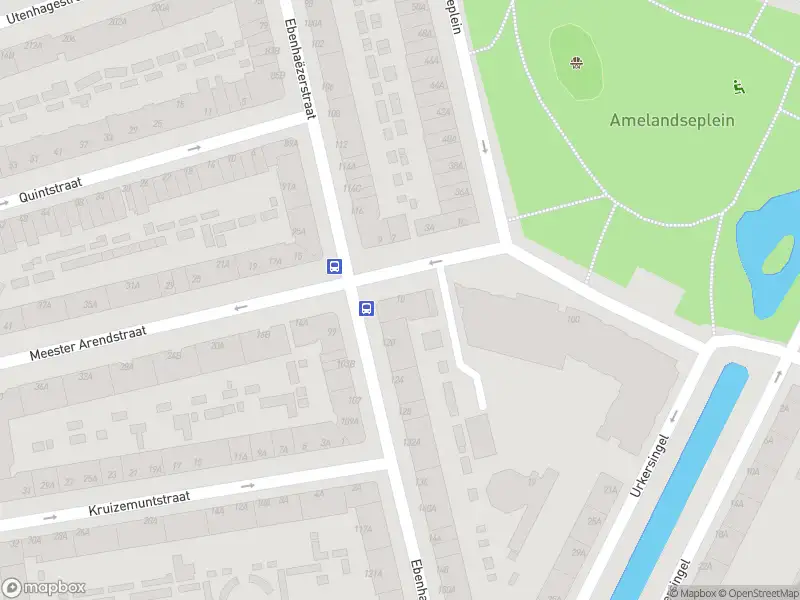 Ambulance met grote spoed naar de Meester Arendstraat in Rotterdam