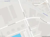 Brandweer met grote spoed naar de Petroleumhavenstraat in Hengelo vanwege middelgrote brand