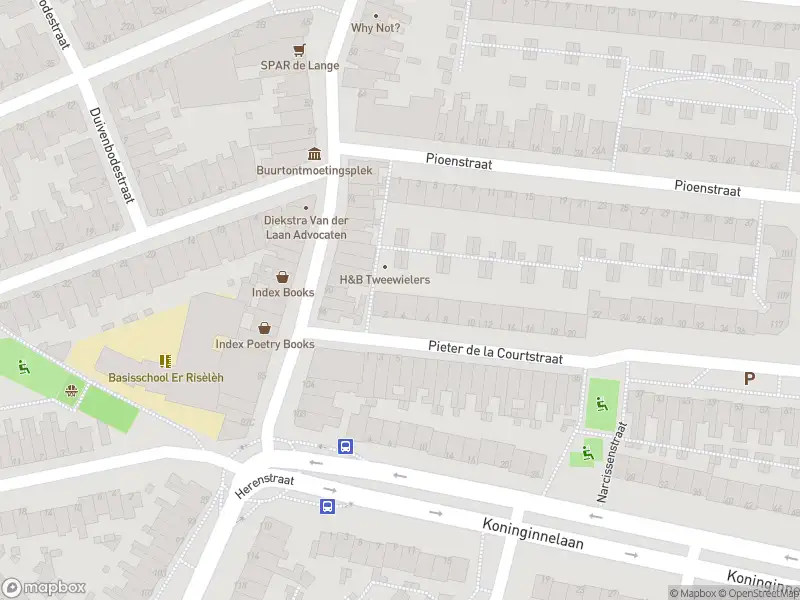 Ambulance met gepaste spoed naar de Pieter de la Courtstraat in Leiden