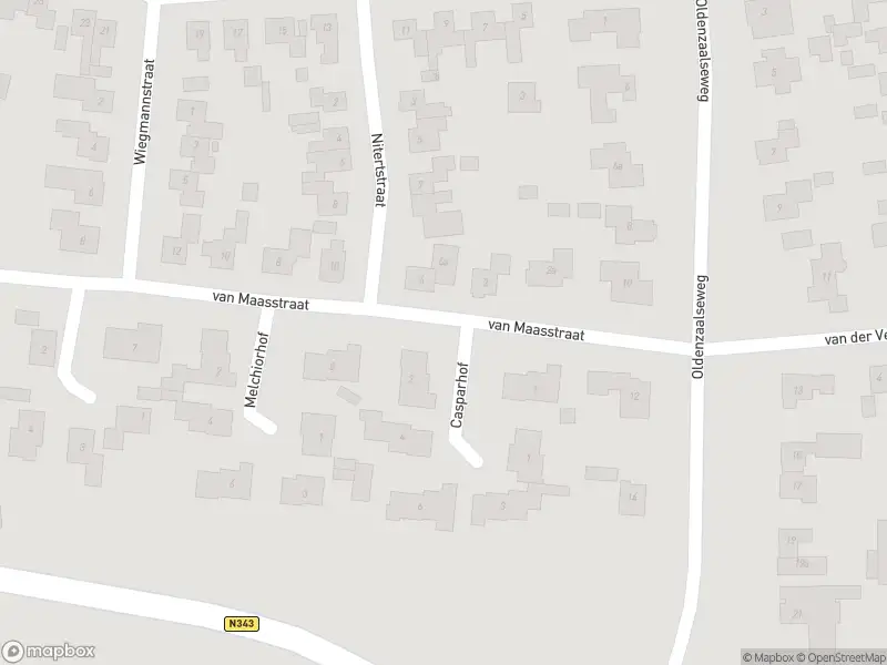 Brandweer met gepaste spoed naar de Van Maasstraat in Tubbergen vanwege afhijsen patient