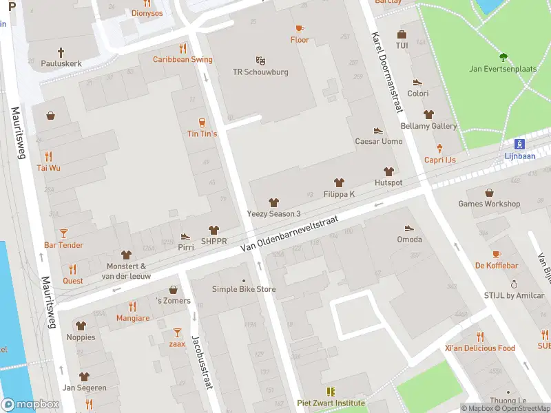 Ambulance met grote spoed naar de Van Oldenbarneveltstraat in Rotterdam