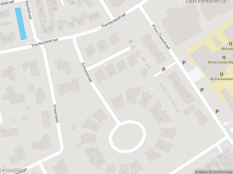 112 melding Brandweer met grote spoed naar de Schoolstraat in Zaltbommel vanwege gebouwbrand