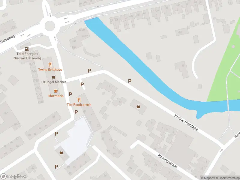 Politie naar de Kleine Plantage in Tiel vanwege aanrijding met letsel