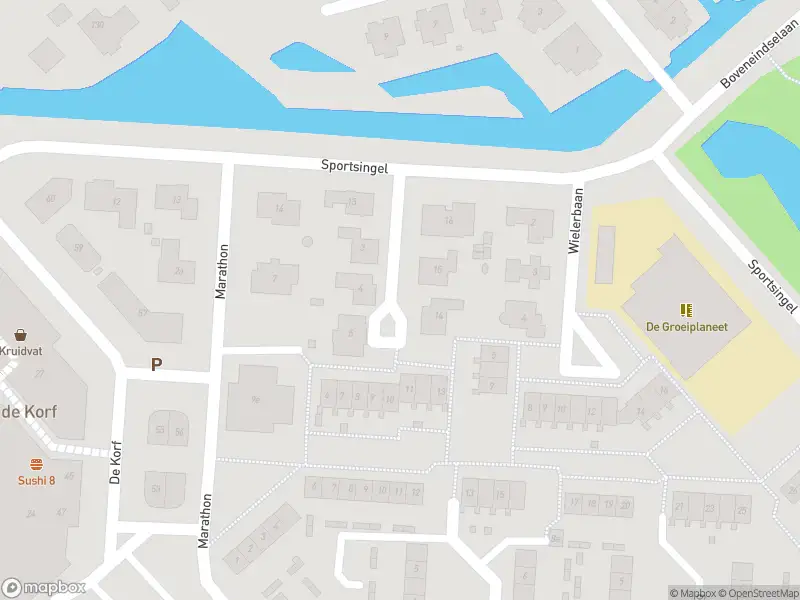 Ambulance met grote spoed naar de Sportsingel in Krimpen aan den IJssel