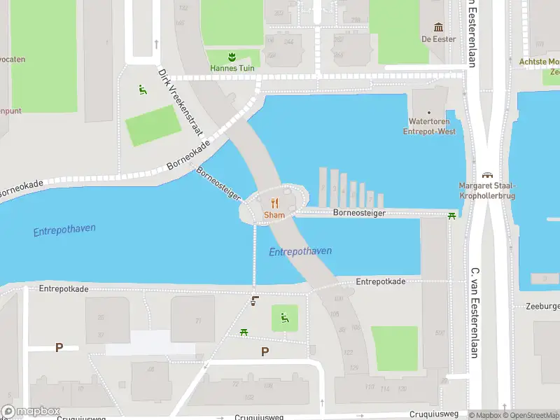 Ambulance met gepaste spoed naar de Borneosteiger in Amsterdam