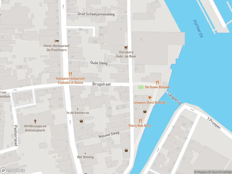 Ambulance met gepaste spoed naar de Brugstraat in Monnickendam