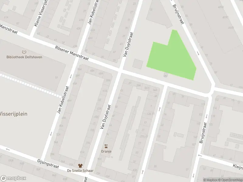 Ambulance met grote spoed naar de Van Duylstraat in Rotterdam