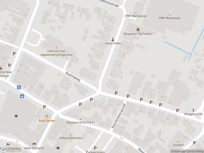 Brandweer met grote spoed naar de Jacob Wiersumstraat in Uithuizen vanwege waarnemen gaslucht