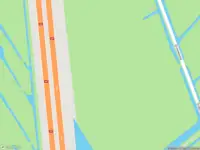 Ambulance en brandweer met gepaste spoed naar de Kerkweg in Spaarndam