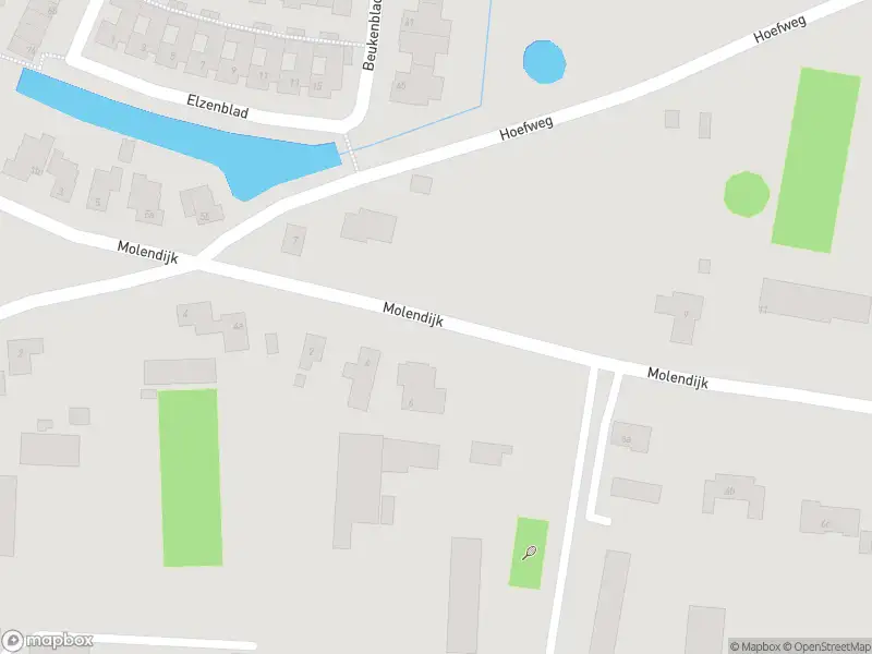 Ambulance met grote spoed naar de Molendijk in Oostvoorne