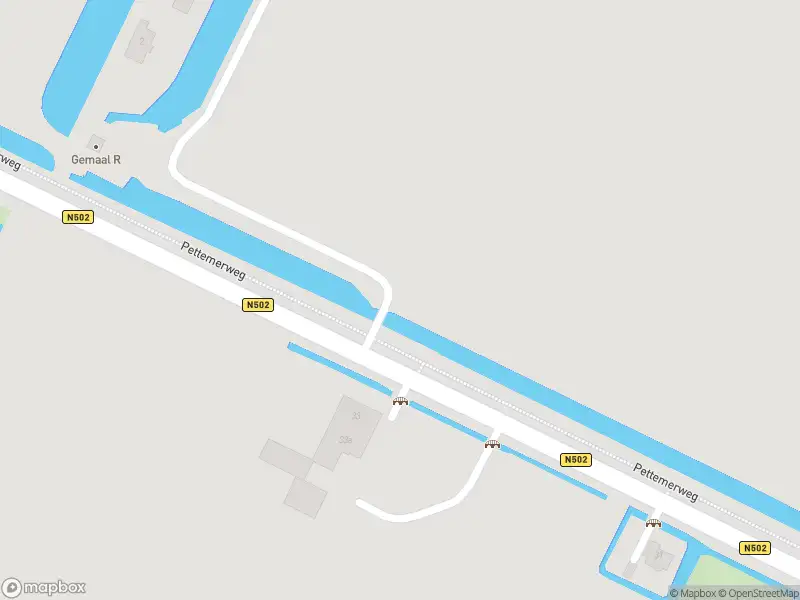 Ambulance met gepaste spoed naar de Pettemerweg in Petten