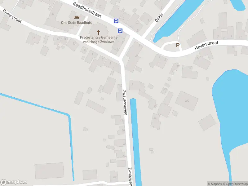 Brandweer en politie met grote spoed naar de Zwaluwseweg in Hooge Zwaluwe vanwege waarnemen gaslucht