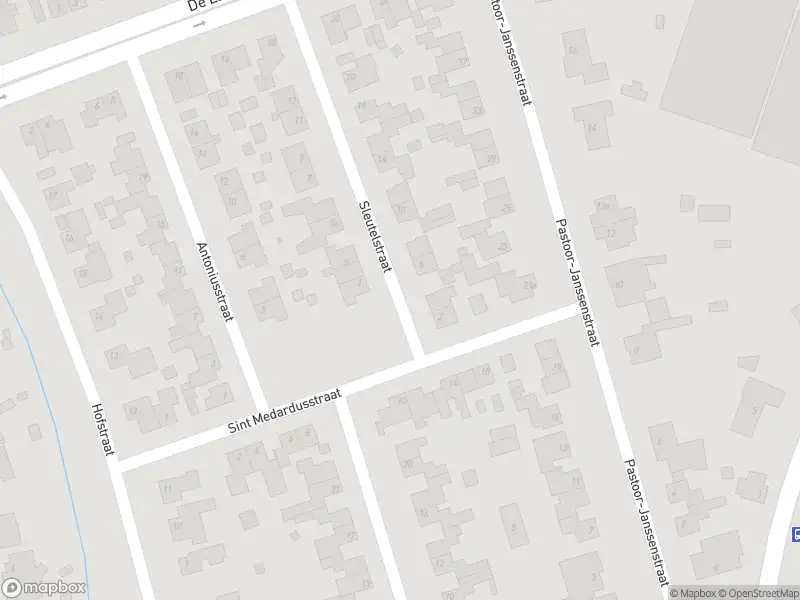 Ambulance met grote spoed naar de Sleutelstraat in Wessem