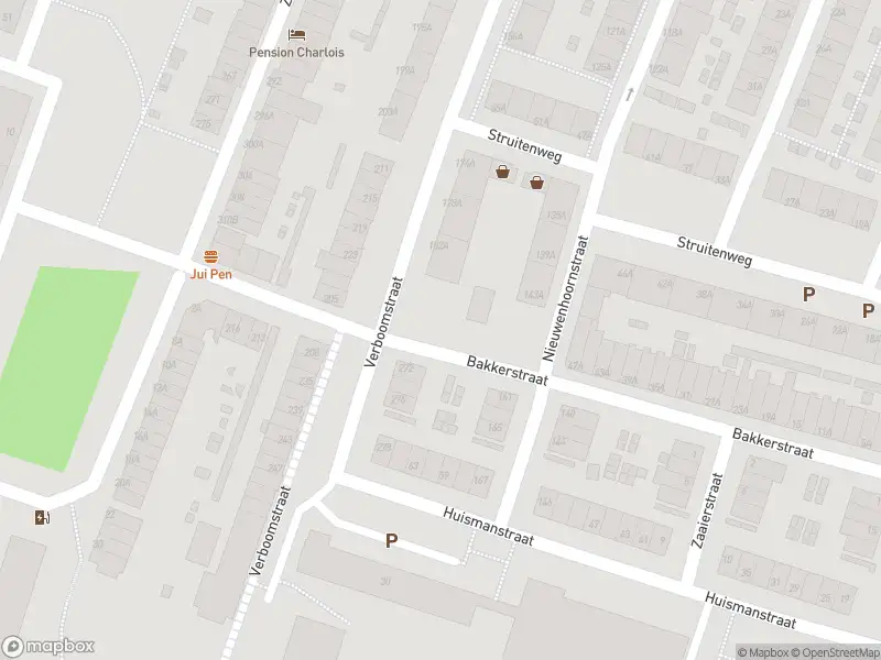 Ambulance met gepaste spoed naar de Bakkerstraat in Rotterdam