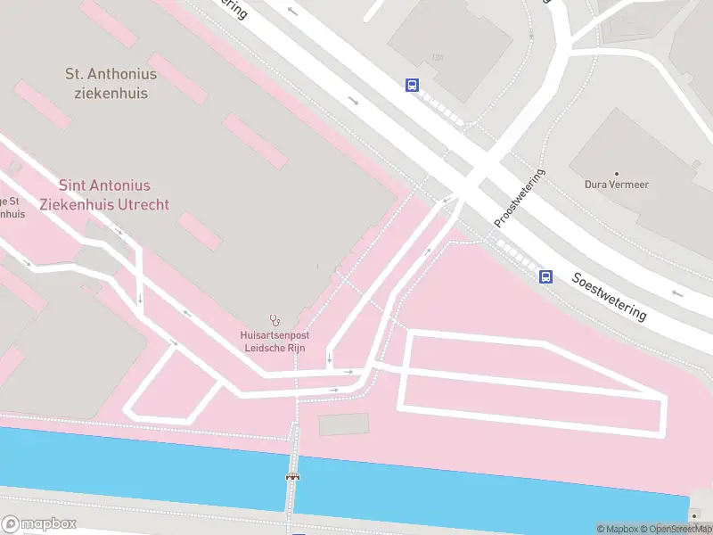 Politie naar de Acaciastraat in Utrecht vanwege aanrijding met letsel