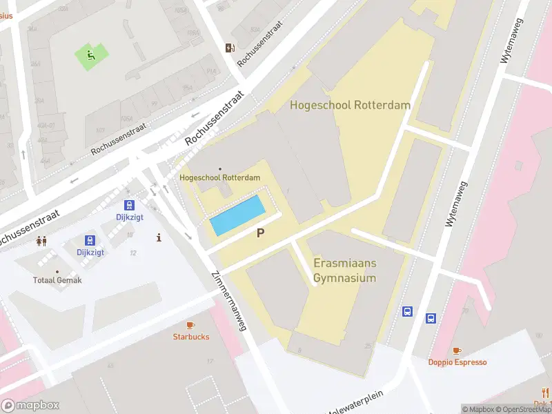 Ambulance met gepaste spoed naar de Museumpark in Rotterdam