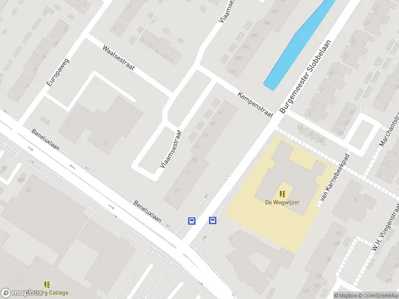 Ambulance met gepaste spoed naar de Vlaamsestraat in Zwijndrecht