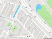 Ambulance met grote spoed naar de Botterstraat in Rotterdam