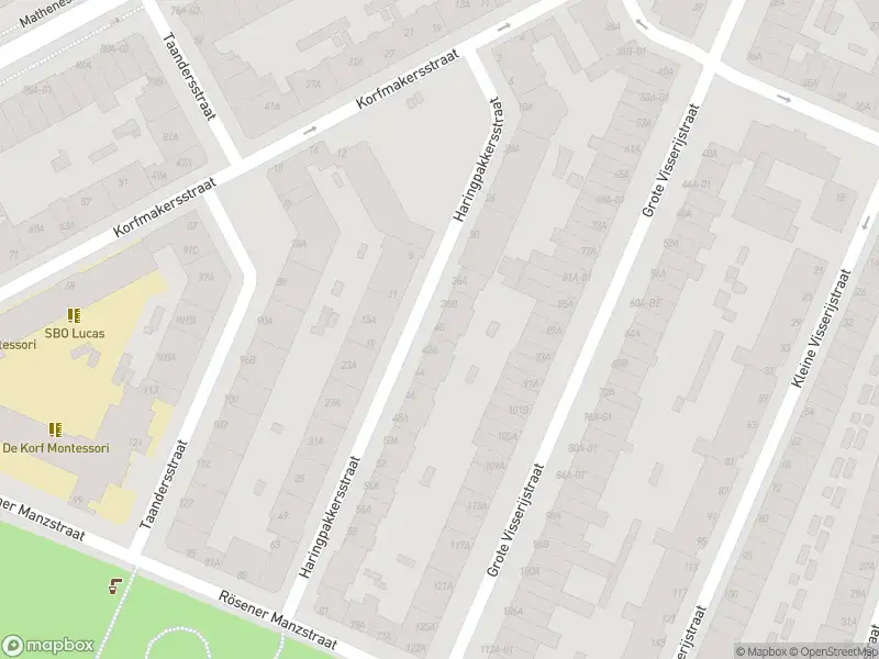 Ambulance met gepaste spoed naar de Haringpakkersstraat in Rotterdam