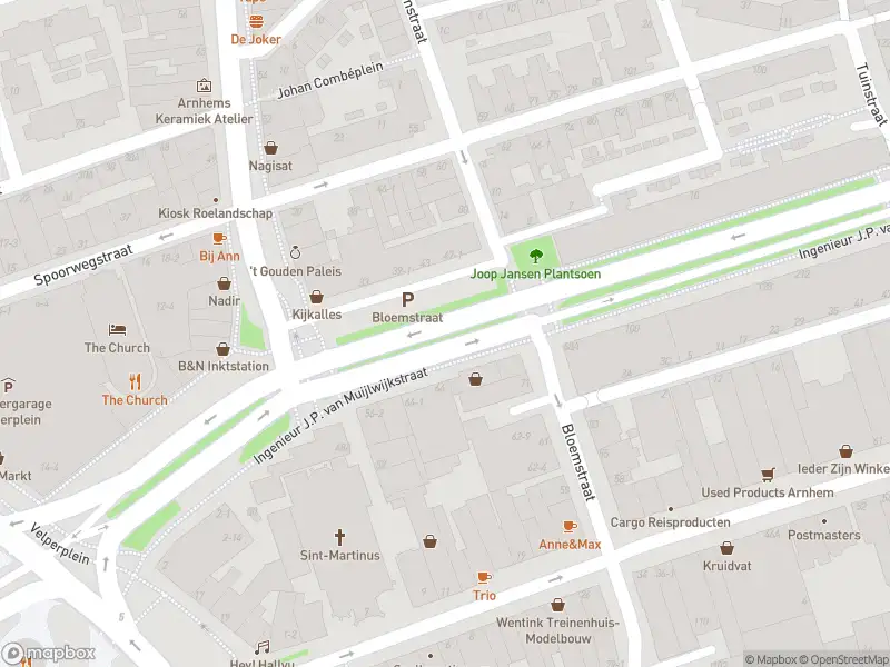 Politie naar de Velperplein in Arnhem vanwege aanrijding met letsel