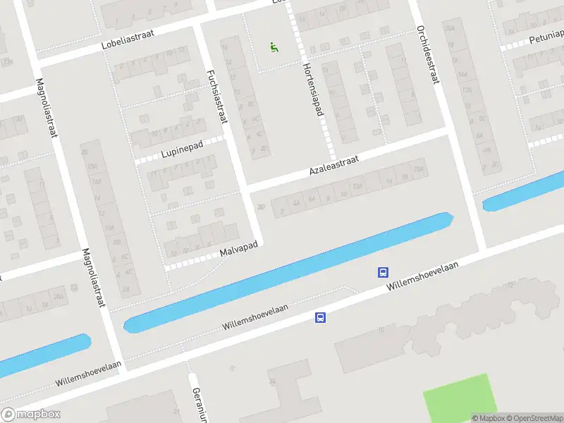 Ambulance met gepaste spoed naar de Azaleastraat in Spijkenisse