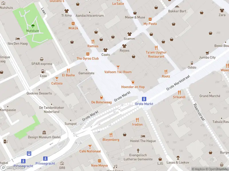 Ambulance met gepaste spoed naar de Grote Markt in 's-Gravenhage