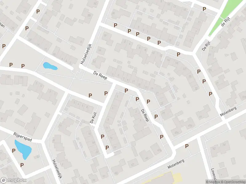 Brandweer met grote spoed naar de De Reep in Reusel vanwege gebouwbrand