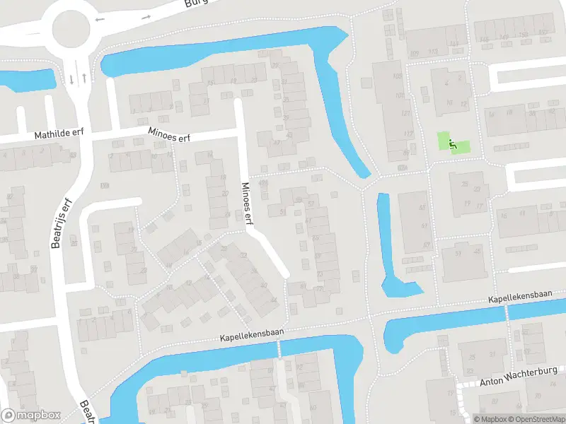 Ambulance met gepaste spoed naar de Minoes erf in Capelle aan den IJssel