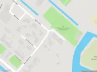 Ambulance en brandweer met gepaste spoed naar de Van Hallstraat in Zwanenburg vanwege dier(en) in nood