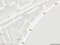 Brandweer met gepaste spoed naar de Julianastraat in Hoek vanwege een buitenbrand