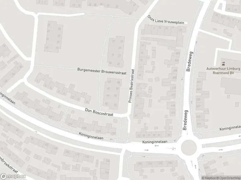 Brandweer met grote spoed naar de Prinses Beatrixstraat in Roermond vanwege gebouwbrand