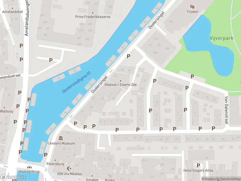 Brandweer en politie met grote spoed naar de Weerklank in Leeuwarden vanwege middelgrote brand