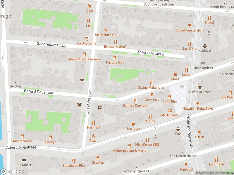 Ambulance met grote spoed naar de Granaatstraat in Amsterdam
