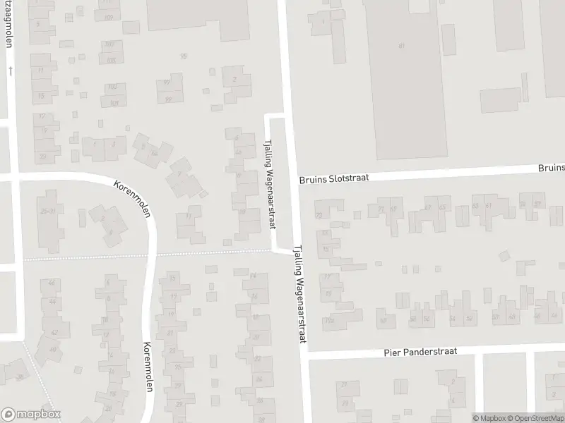 Brandweer met gepaste spoed naar de Burgemeester Wuiteweg in Drachten vanwege een buitenbrand