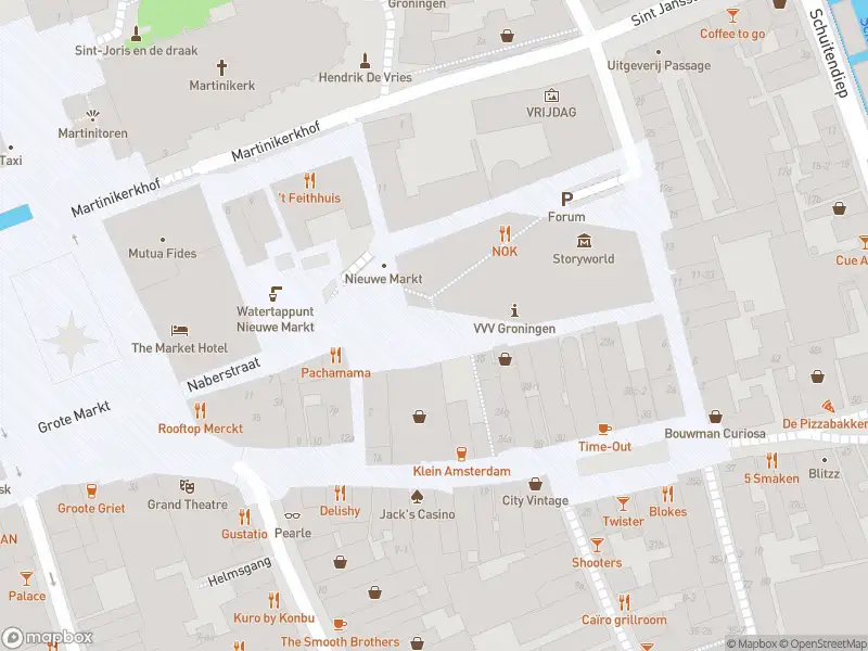 Brandweer met gepaste spoed naar de Nieuwe Markt in Groningen vanwege een liftopsluiting