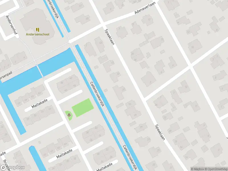 112 melding Politie naar de Cattenbroekerdijk in Woerden vanwege voertuigen te water