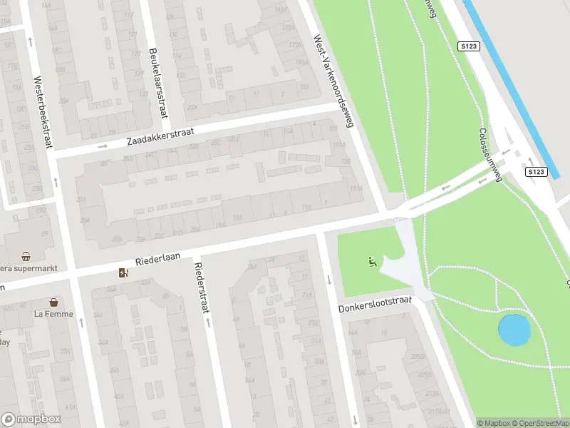 112 melding Ambulance met grote spoed naar de Riederlaan in Rotterdam