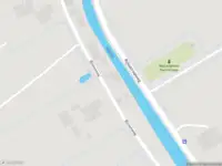 Brandweer met gepaste spoed naar de Binnenweg in Baambrugge vanwege waarnemen gaslucht